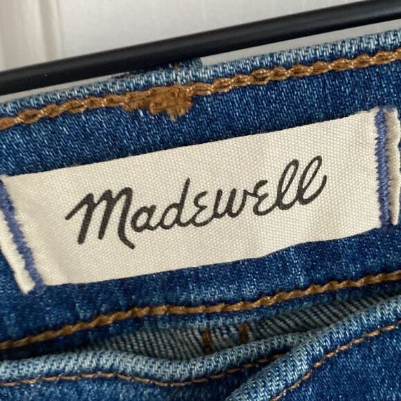 Madewell 9 Inches Mid Rise Skinny Jeans Pleasant Wash Size 26 - Picture 7 of 12